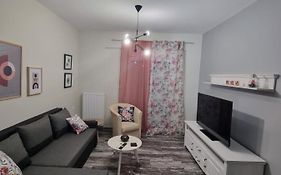Stergiou Room 2